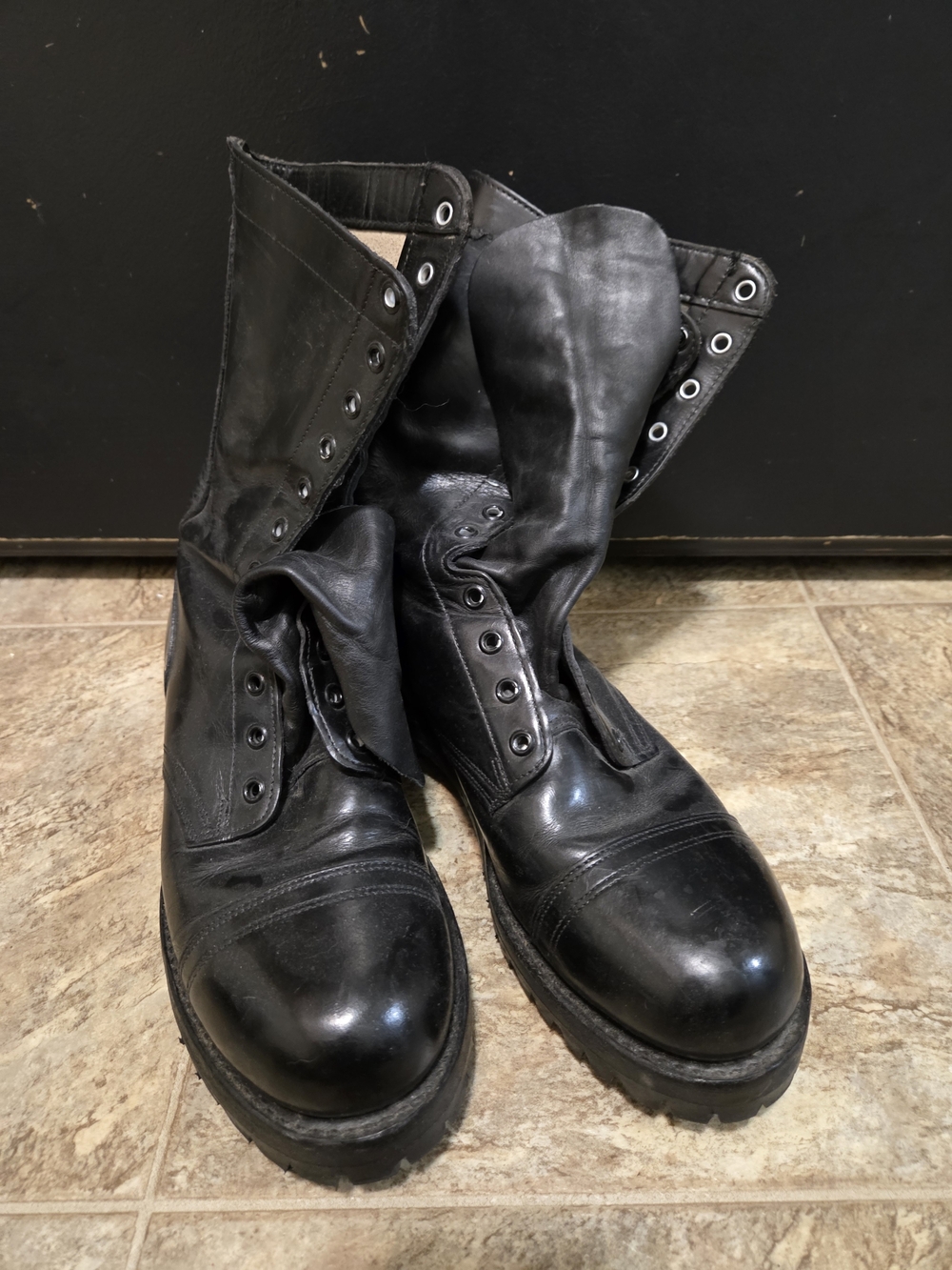Men's Black Leather Tactical Boots